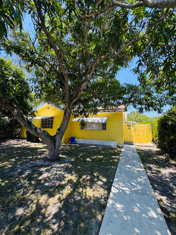 property at 1215 C St