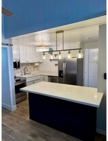 800 Camino Real, Unit 302 in Redondo Beach, CA - Building Photo
