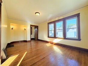 1838 Holmes Ave in Racine, WI - Building Photo - Building Photo