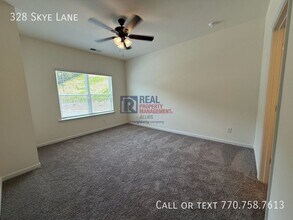 328 Skye Ln in Cartersville, GA - Building Photo - Building Photo