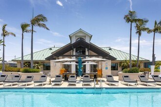 Towers at Costa Verde Apartments in San Diego, CA - Building Photo - Building Photo