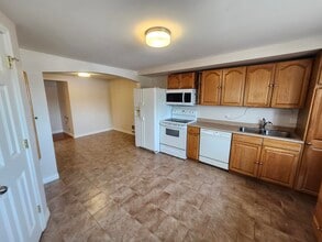 257 Carmarthen St in Saint John, NB - Building Photo - Building Photo