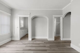 1643 Locust Ave in Long Beach, CA - Building Photo - Building Photo