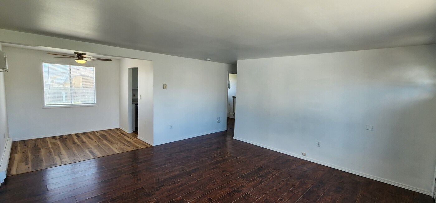 1218 Lowry St in Moses Lake, WA - Building Photo
