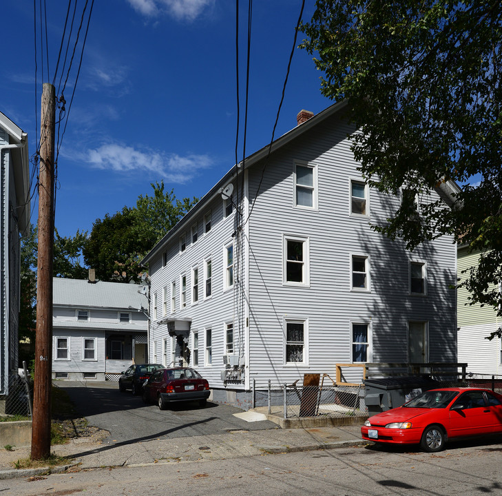 101-103 Garfield St in Central Falls, RI - Building Photo