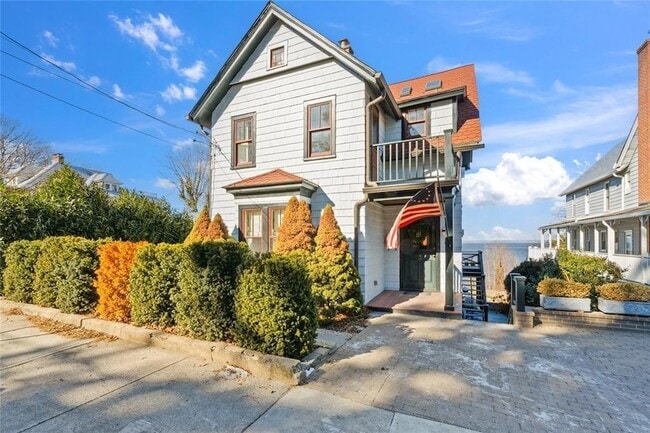 property at 54 Prospect Ave