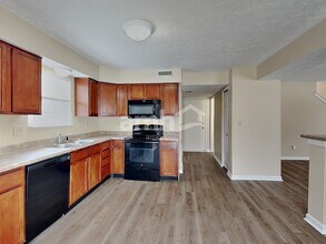 5640 Rambling Dr in Indianapolis, IN - Building Photo - Building Photo