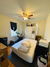 27 1st St, Unit 1 in Glen Cove, NY - Foto de edificio - Building Photo