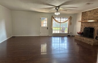 717 Terra Ave in Alexandria, LA - Building Photo - Building Photo