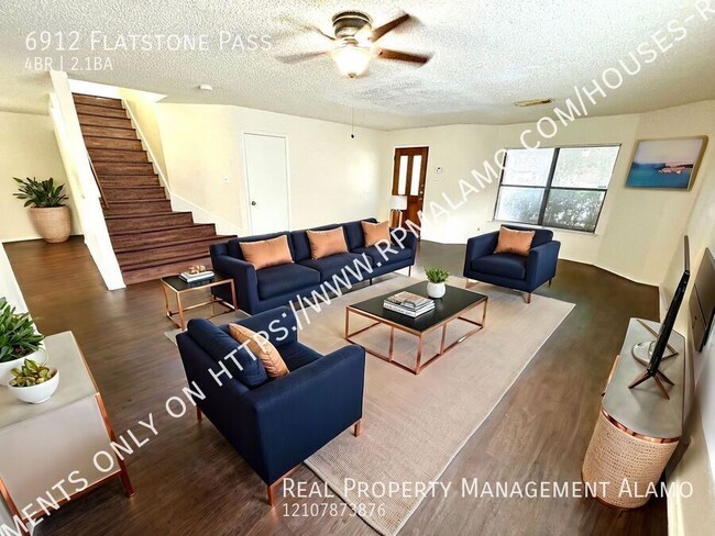 6912 Flatstone Pass in Converse, TX - Building Photo - Building Photo