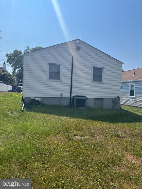 property at 1509 4th St