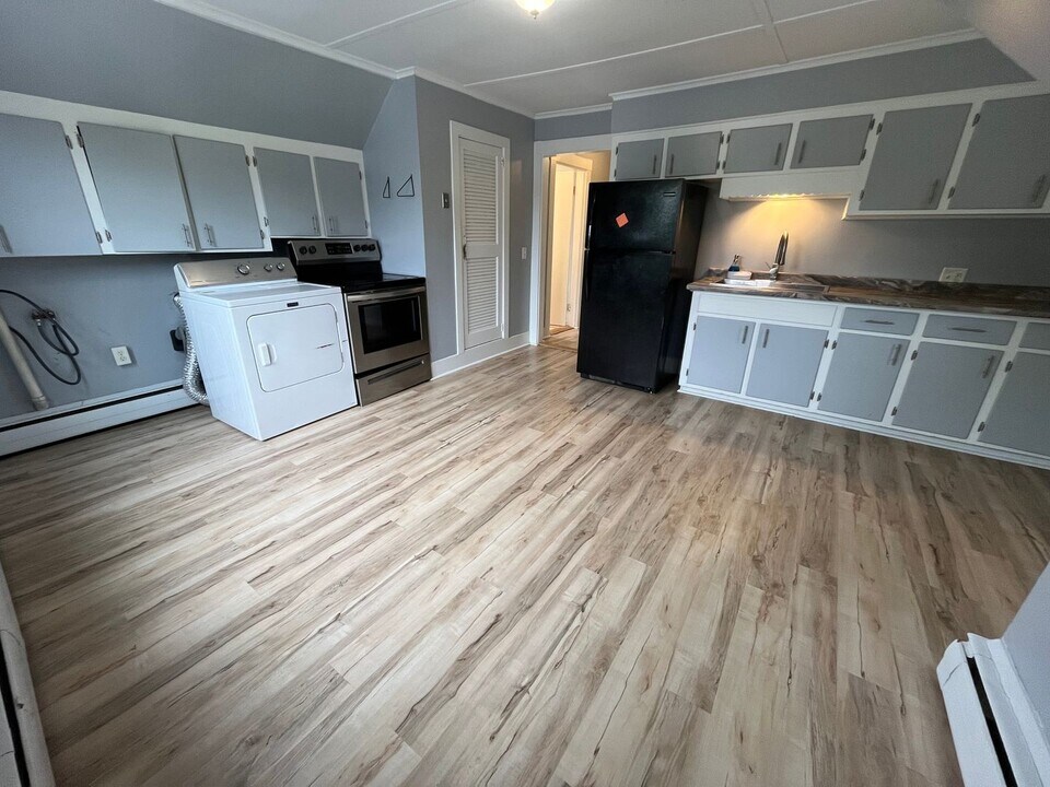 1 Preston St in Waterville, ME - Building Photo