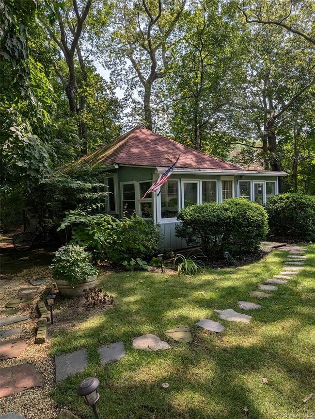 property at 1 Campground Cir