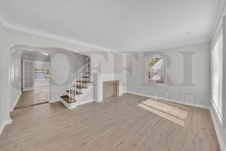 19621 Sunset Dr in Warrensville Heights, OH - Building Photo - Building Photo