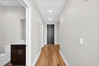 1145 N High St in Columbus, OH - Building Photo - Building Photo