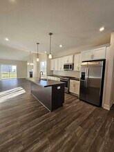 4164-4166 Del Mar Dr SW in Wyoming, MI - Building Photo - Building Photo