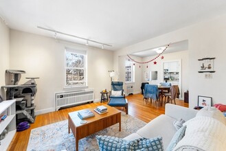 1716 Cambridge St in Cambridge, MA - Building Photo - Building Photo
