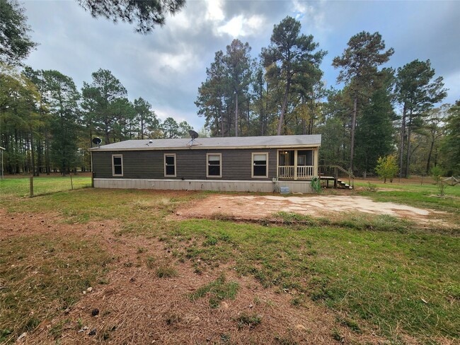 property at 19598 County Rd 2343