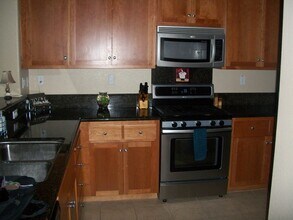 636 Falling Star Dr in Martinez, CA - Building Photo - Building Photo