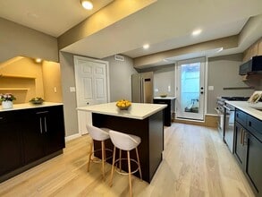 91 Bolton St, Unit 91 in Boston, MA - Foto de edificio - Building Photo