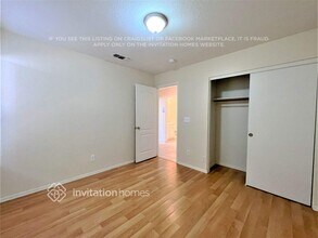 11311 W Alice Ave in Peoria, AZ - Building Photo - Building Photo
