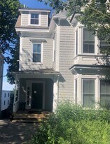 28 Gilman St in Portland, ME - Building Photo