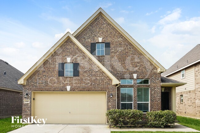 property at 4810 Bay Vista Dr