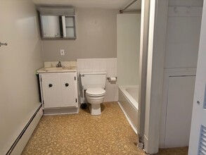 41 Salem St in Woburn, MA - Building Photo - Building Photo