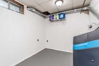 1011 Skyline Dr in Junction City, KS - Building Photo - Building Photo