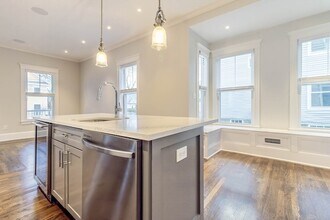 151 Beaver St, Unit 1 in Boston, MA - Building Photo - Building Photo