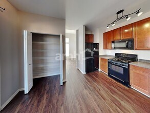 2036 Stephen St in Aurora, IL - Building Photo - Building Photo