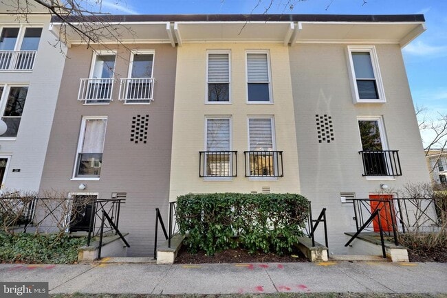 property at 224 G St SW