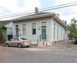3130 Chippewa St in New Orleans, LA - Building Photo