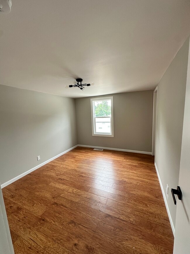 780 Columbia Ave, Unit colombia unit 120 in Holland, MI - Building Photo - Building Photo