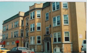 Farm Supermarket in Chicago, IL - Building Photo - Building Photo