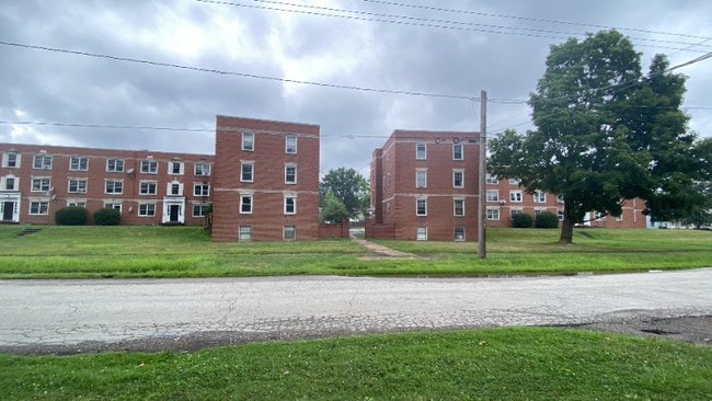2633 South St in Warren, OH - Building Photo - Building Photo