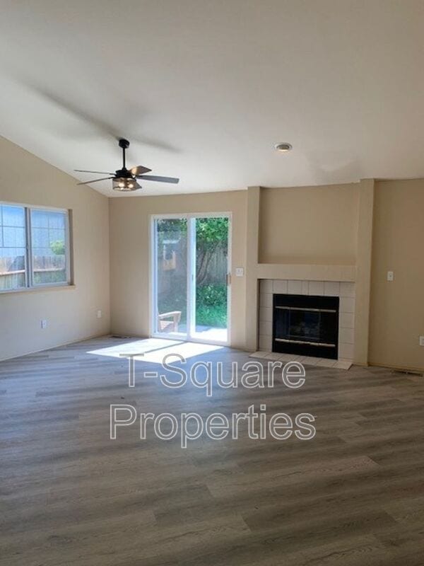 303 83rd Dr SE in Lake Stevens, WA - Building Photo - Building Photo