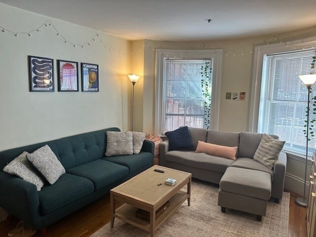 61 Dwight St in Boston, MA - Building Photo - Building Photo