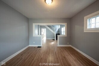 3413 N Capitol Ave in Indianapolis, IN - Building Photo - Building Photo