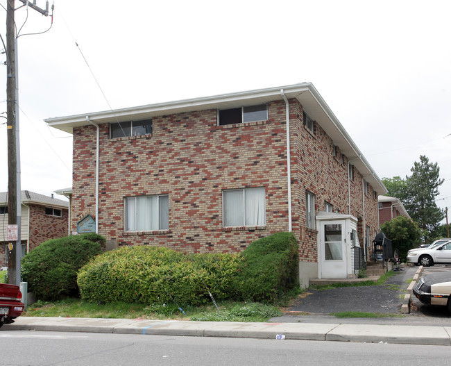 5511 S Delaware St in Littleton, CO - Foto de edificio - Building Photo