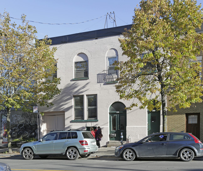 114 Fairmount O in Montréal, QC - Building Photo - Primary Photo