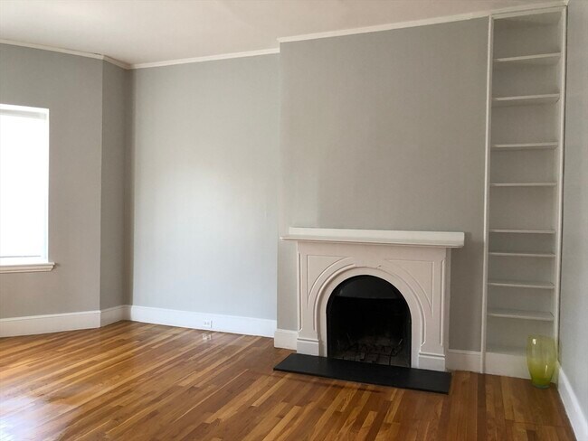 property at 3 Gloucester St