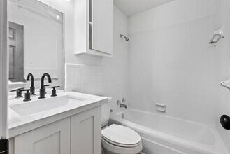 1725 Whispering Woods Dr in Lake Charles, LA - Building Photo - Building Photo
