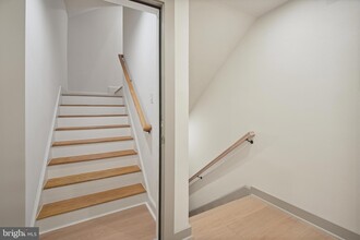 1329 Connecticut Ave NW, Unit 201 in Washington, DC - Building Photo - Building Photo