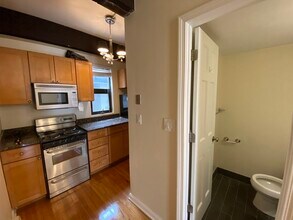 12 Stoneholm St, Unit 614 in Boston, MA - Building Photo - Building Photo