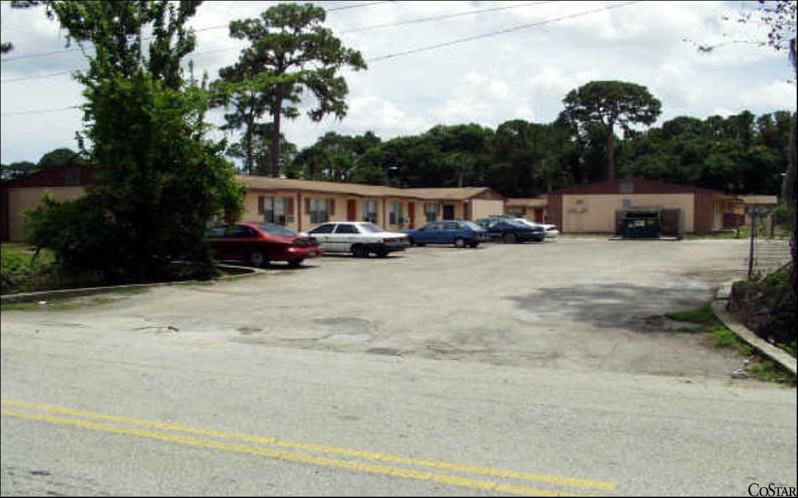 Arlington Apartments in Cocoa, FL - Building Photo