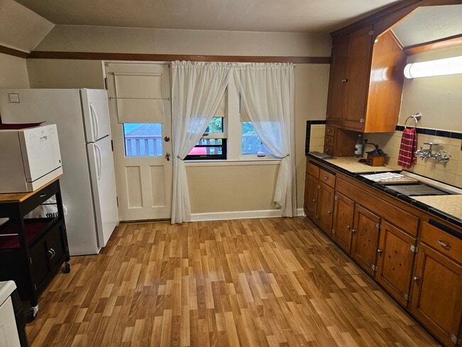 6633 Milwaukee Ave, Unit 1 in Wauwatosa, WI - Building Photo - Building Photo