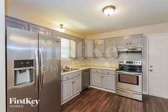 116 Choctaw Cir in White House, TN - Building Photo - Building Photo
