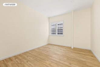 40-30 58th St in Queens, NY - Building Photo - Building Photo