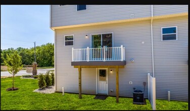 129 Coyote Willow Dr in Etna, OH - Building Photo - Building Photo